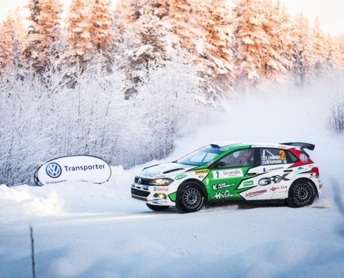 Emil Lindholm vola verso il successo dell'Arctic Lapland Rally