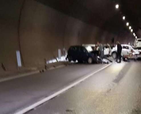 incidente galleria albino